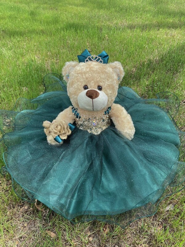 Cute Little Bears for Your Quinceañera