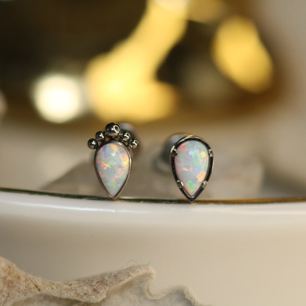 16G G23 Titanium Labret Studs Lip Piercing Internally Threaded Medusa Ring Cartilage Monroe Piercing Jewelry Water Drop Opal