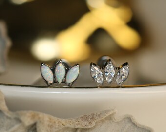 16G G23 Titanium Labret Studs Lip Piercing Internally Threaded Medusa Ring Cartilage Monroe Piercing Jewelry CZ&Opal