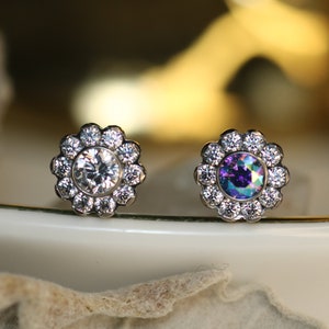 16G G23 Titanium Labret Studs Lip Piercing Internally Threaded Medusa Ring Cartilage Monroe Piercing Jewelry Flower CZ