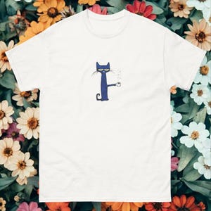 Pete le chat buvant du café en t-shirt, livre pour enfants, nostalgie, enfant des années 90, t-shirt, vêtements cool, tendance, meilleure 2025, t-shirts ahh drôles