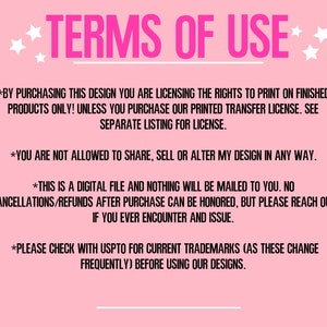 以下が含まれることがあります： ピンク色の背景に、ピンク色の文字で「TERMS OF USE」と書かれています。その下に、ライセンス、共有制限、デジタルファイルの詳細、商標に関するアドバイスなど、使用権を説明する黒いテキストがあります。