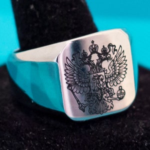 Vintage Winged Emblem Symbolic Silver Tone Ring Size 12 1/2 - Z3