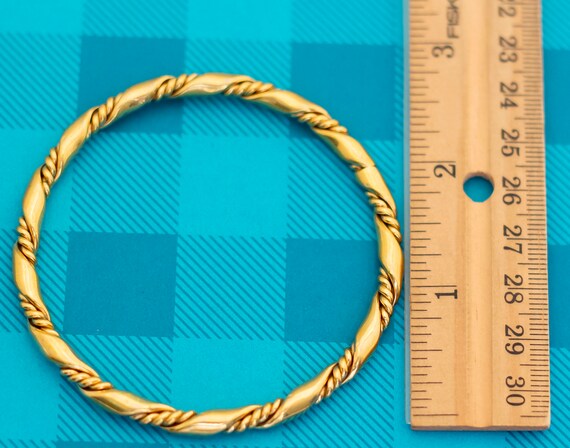 アクセサリー GENERAL THE ROPE BANGLE Vintage Rope Spiral Style Gold Tone Bangle 8 Inch by Monet