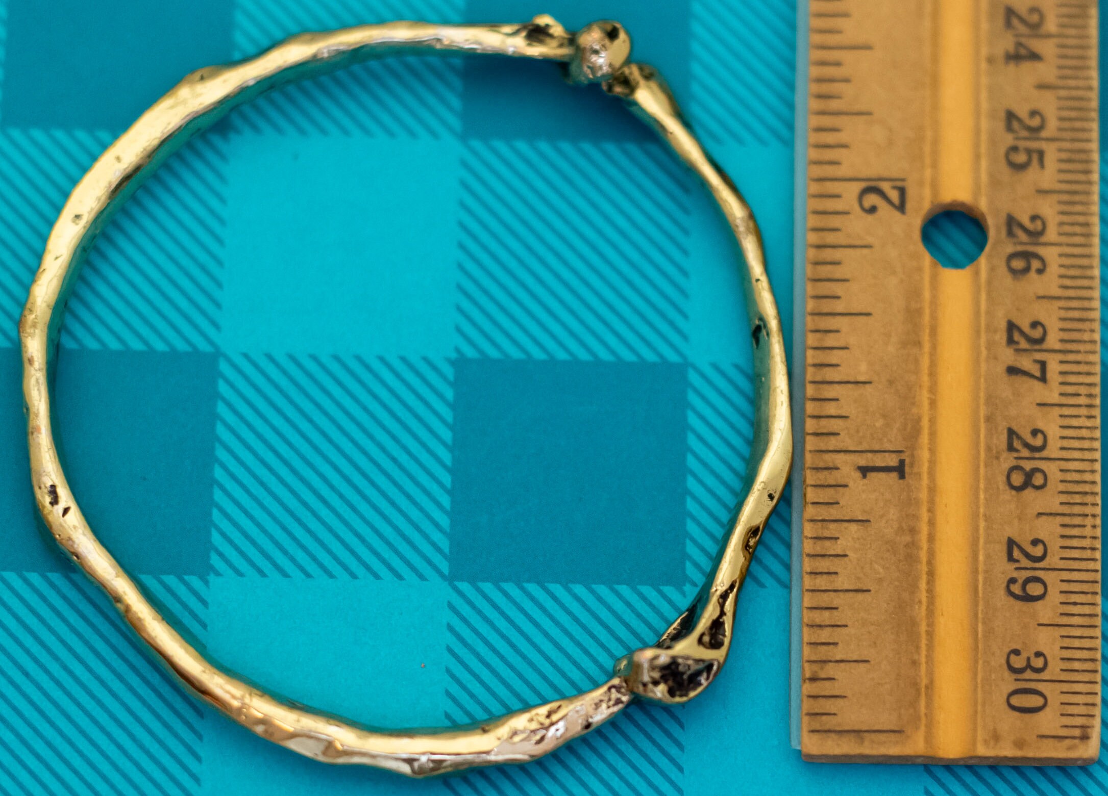 7 Inch, Vintage Light Gold Tone Abstract Band Bangle 7 Inch, Vintage Light Gold Tone Abstract Band Bangle