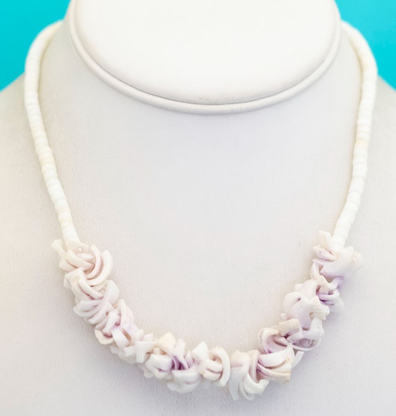 16 inch, Vintage Curly White Shells Choker Neckla… - image 2