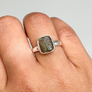 Moldavite ring Raw Moldavite stone ring natural gemstone ring handmade ring From Czech Republic 925 Solid Sterling silver ring gifts for her