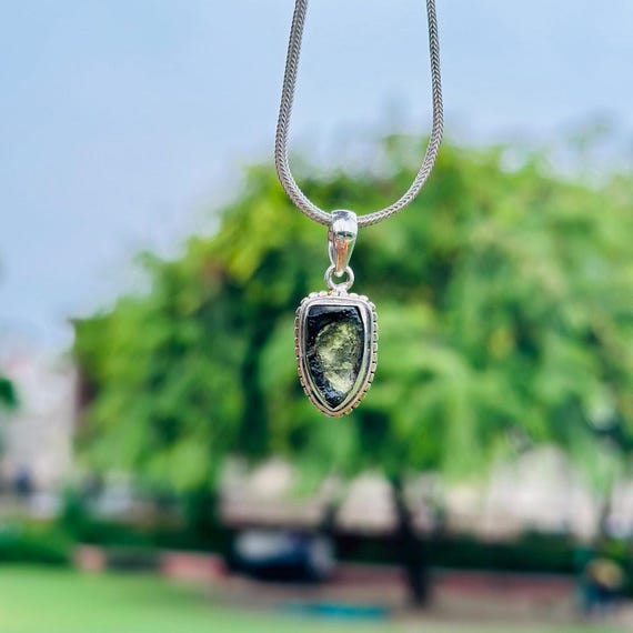 Gemma Cosmica Collezione Moldavite Grezza Autentica 2-5 Carati - Pietra Meteoritica Della Repubblica Ceca Con Certificato Pietra Cosmica Meditazione - Foto 10