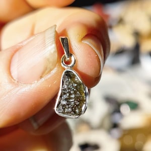 Natural Moldavite Pendant 925 Stealing silver pendant raw moldavite pendant handmade gemstone pendant Moldavite Necklace Authentic moldavite