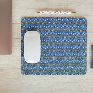 William Morris - Eyebright. Mousepad