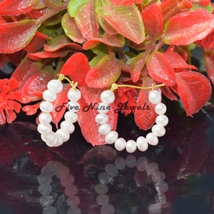 14K Złote Perły Hoops, Złote Perły Hoop Kolczyki, Solidne Złote Perły Hoops, Małe Perły Hoop Huggies, 22 MM Perły Hoop Kolczyki, 18K Perły Hoops