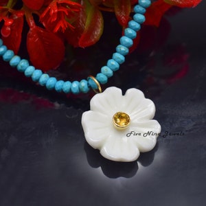 14K Yellow Gold Flower Pendant, Designer Hand Carving Blossom Flower Pendant, Carved Gemstone Daisy Flower Pendant, Unique Flower Pendant
