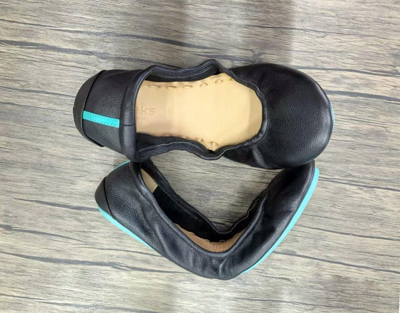 Christmas gift Tieks ballet flats casual matte black shoes soft leather new in box image 1