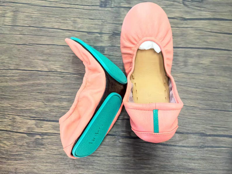 Christmas gift Tieks Casual Peach Poppy shoes women's ballet shoes soft leather new in box image 1