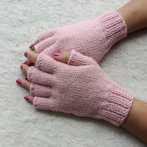 Hand-Knitted 100% Wool Half Finger Women Gloves, Personalized Pink, Black, Gray, White Texting Mittens
