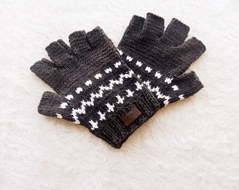 Personalized Organic Cotton Men's Gloves | Dark Gray Handknitted Half Finger Mittens | Fingerless Texting Gloves | Computer Gloves