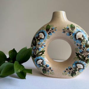 Handpainted Donut Vase with Blue Ukrainian Flowers | Petrykivka Folk Art Ceramic Vase | Trypillia-Inspired Home Decor | Support Ukraine Gift