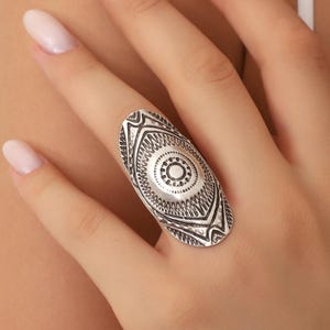 Silver Etched Statement Ring,Women Textured Boho Ring,Bohemian Jewelry,Ethnic Everyday Ring,Vintage Style Large Ring,Gift For Her,Gypsy Ring