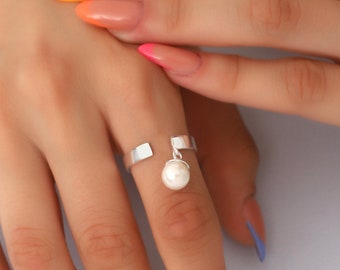 Silver Dangle Pearl Ring,Women Dangle Charm Ring,Silver Free Size Ring,Gift For Her,Unusual Ring,Women Silver Daily Ring