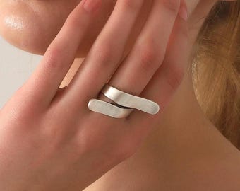 Silver Abstract Statement Ring,Modernist Ring For Women,Antique Silver Boho Jewelry,Chunky Large Ring,Bohemian Jewelry,Gift For Her