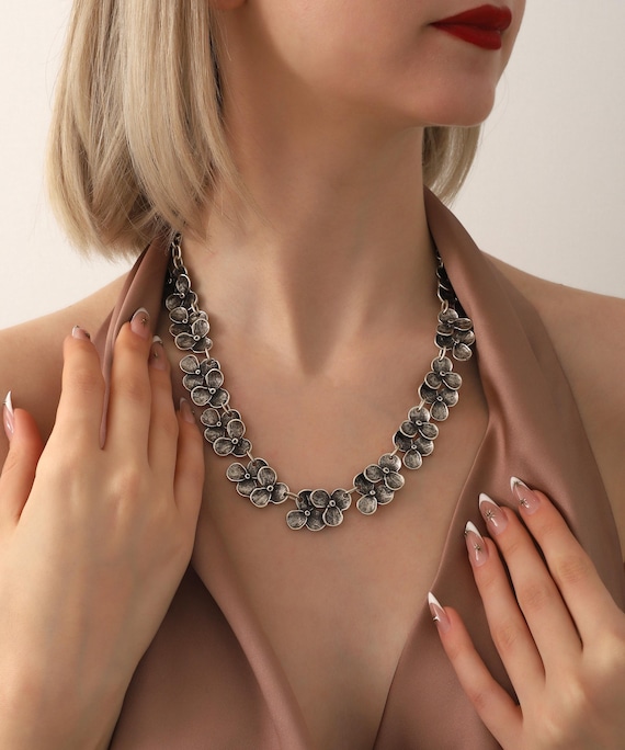 Silver Flower Statement Necklace,Boho Floral Necklace,Flower Brutalist Necklace,Chunky Necklace,Gift For Her,Oxidized Large Jewelry