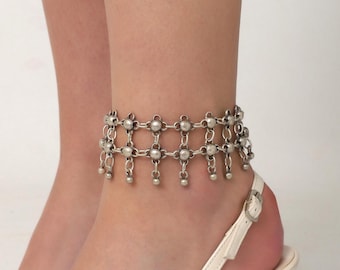 Vintage Style Silver Floral Ankle Braclet,Women Dangle Boho Anklet,Statement Foot Jewelry For Women