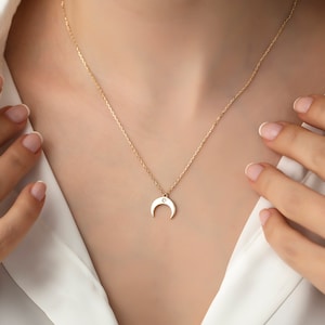 14K Gold Moon Star Necklace, Moon Star Necklace, Celestial Gold Necklaces, Gift Necklace, Necklace for Women Gift, Delicate Necklace for Mom