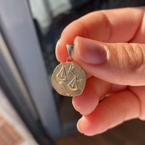 14K Gold Libra Zodiac Sign Pendant Necklace, Yellow Horoscope Libra Symbol, Medallion Charm Disc, Elegant Astrology Jewelry Gift for Her