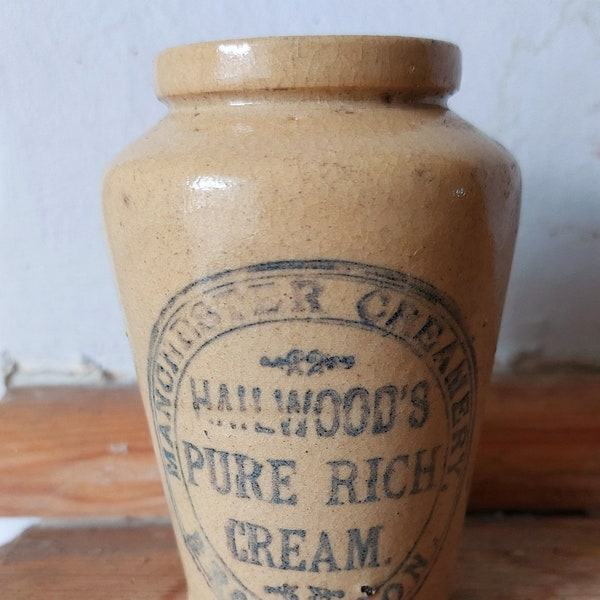Antique Printed Cream Pot.