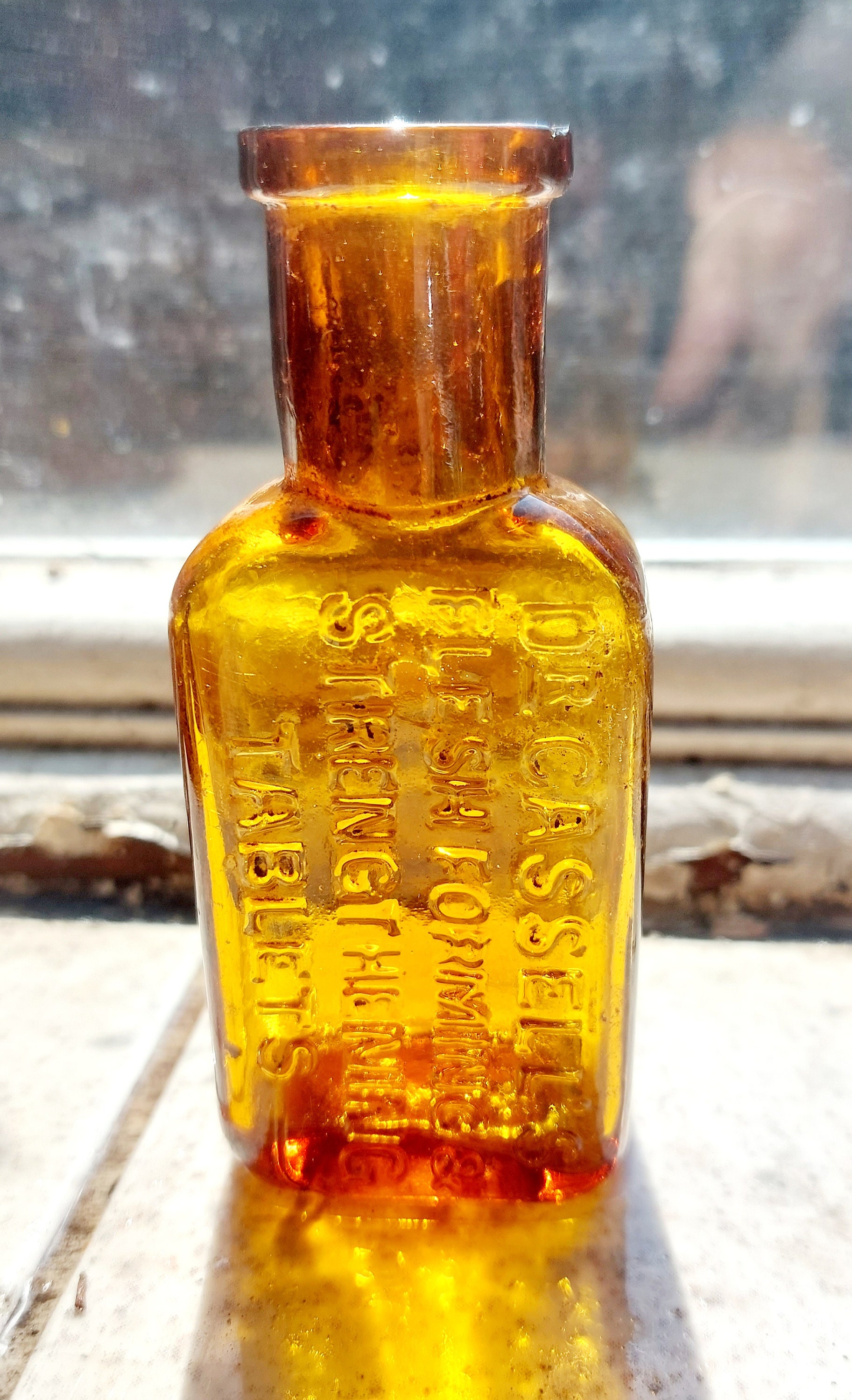 Amber Glass Spray Bottle (16oz) – Sacred Elements