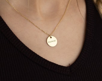 14K Gold Custom Date Engraved Disc Necklace, Personalized Coin Necklace, Silver Circle Disc Tag, Mother's Day Gift, Unique Anniversary Gift