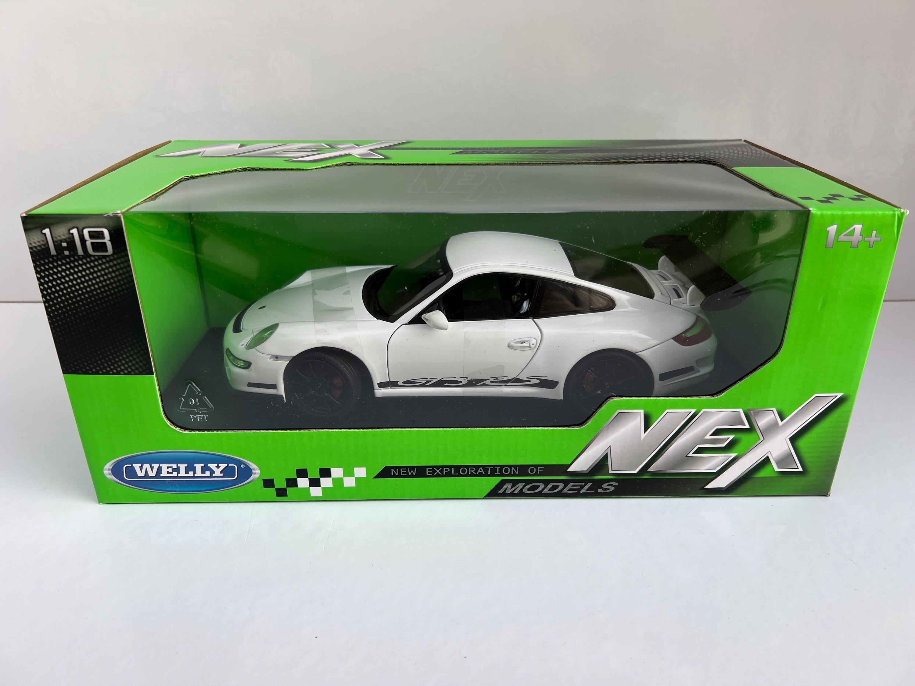 1/18 welly ポルシェ 911 (997) GT3RS 2007 Porsche 911 997 GT3 RS Silver 1:18 Scale Welly 18015s