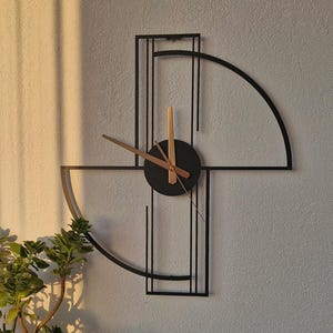 Minimalist Metal Wall Clock: Abstract Geometric Art, Silent Home Decor