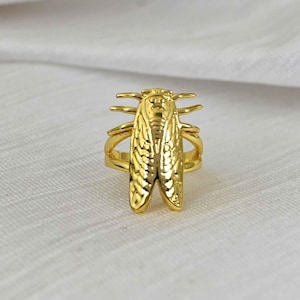 Handmade Brass Cicada Ring: Boho Insect Jewelry