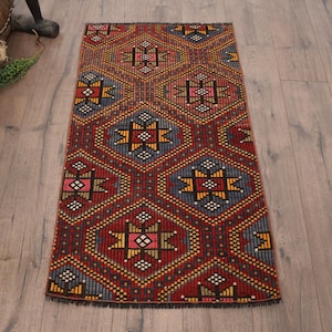 Turkse kelim, vintage Turks tapijt, handgemaakt Anatolisch tapijt, klein vloerkleed 66 x 113 cm, geweven vloerkleed 2 x 4 ft, roodblauw geometrisch ontwerp