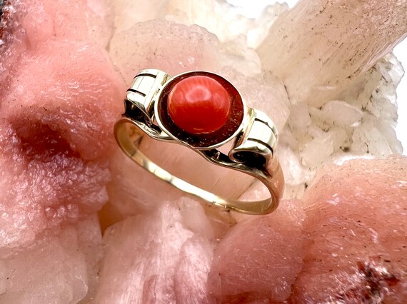 Classic coral ring 333. Yellow gold 8K. German Je… - image 8