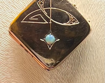 Medallón Art Dećo Oro Ópalo Ónix