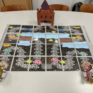 BeeBot-Spiel „Zuerst zur Burg“