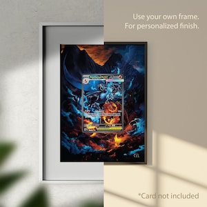 Può includere: Opera d'arte incorniciata con un'illustrazione fantasy in blu, arancione e nero, con una carta collezionabile al centro. Il testo recita: "Use your own frame. For personalized finish." e "*Card not included."