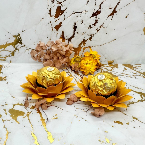 Truffle Holders Flower Wrapper (25 Undt) | Luxury Favors | Tea party favors | Paper flowers