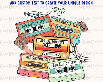 Op de afbeelding: Vijf vintage cassettebandjes met een verweerde, verbleekte uitstraling. Elk bandje heeft een kleurrijk ontwerp en de tekst "ADD CUSTOM TEXT" erop gedrukt. De bandjes zijn in een stapel gerangschikt met muzieknoten en een cowboyhoed.