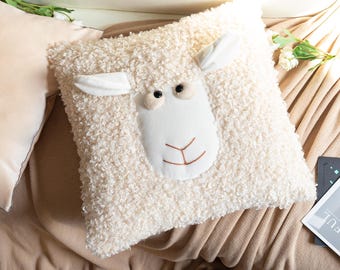 3D Sheep Faux Sherpa Throw Pillow – Soft Curly Textured Cushion (45x45cm)