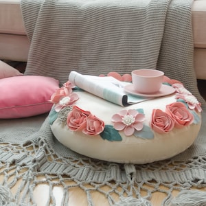 OiseauVoler Floor Cushions Seating, Round Shaped Velvet Flower, Large Floor Cushion Pillow Comfy for Gift Home Bedroom Summer Home decor