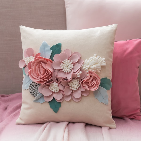 3D Flower Throw Pillow Cover 18x18 Square Shaped Bed Couch Decorative Accent Pillowcase Cushion Covers for Sofa Bedroom Home Decor Gifts