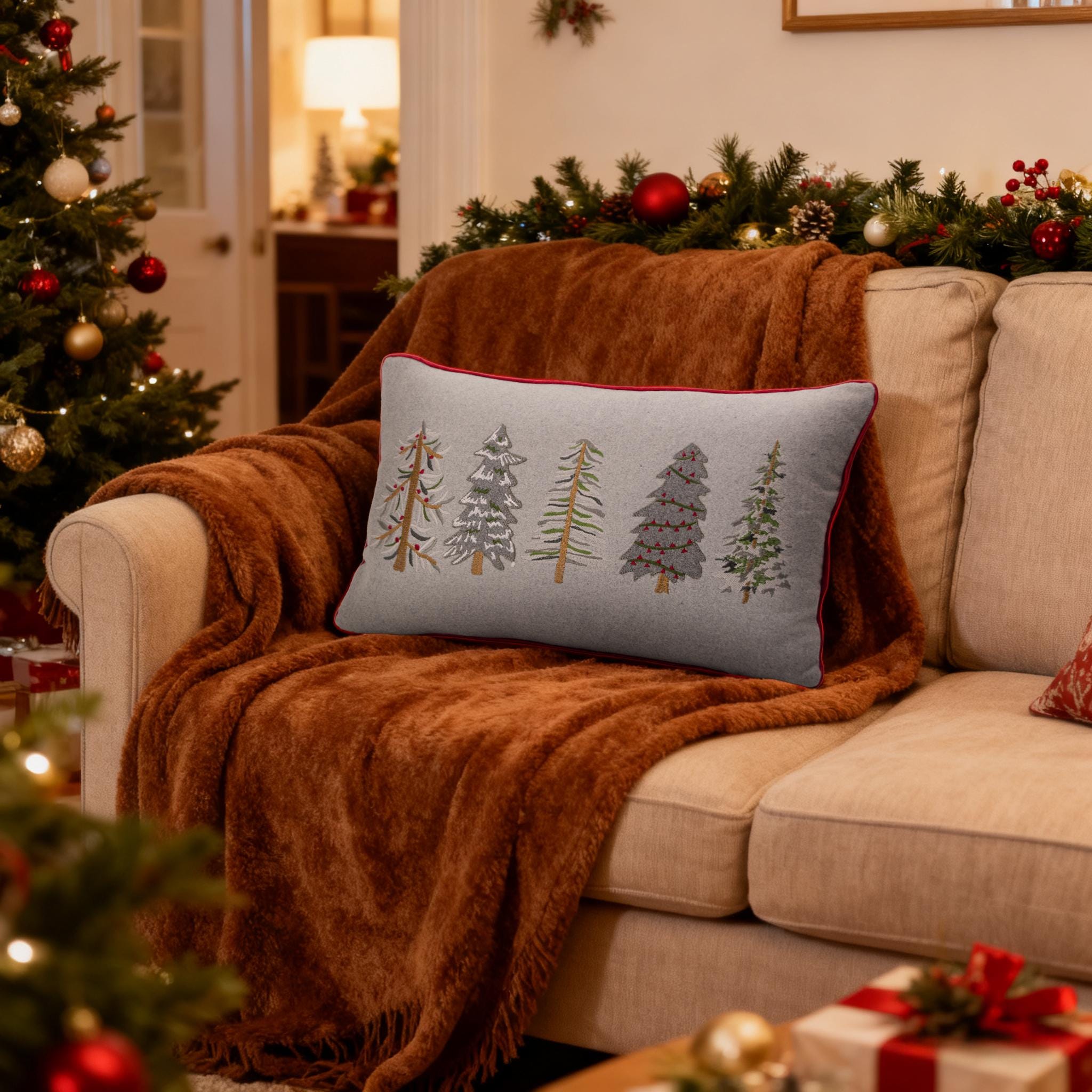 Federa per cuscino ricamata con cinque alberi di Natale, cuscino rettangolare per le feste, decorazione invernale per divano, camera da letto - Italia