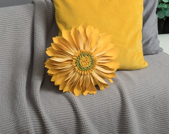 Oreiller jaune de jet de fleur de marguerite, couverture florale mignonne d’oreillers, oreillers d’accent de velours, cadeau décoratif de coussin pour la décoration intérieure de canapé-lit de canapé