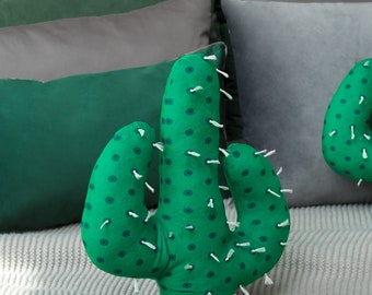 3D Personalized Decorative Throw Pillows, Cactus Shaped Christmas Home Decor Cushion Accent Pillows Gift for Couch Bed Bedroom Soft