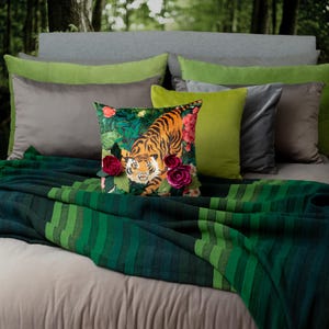 Fundas de cojín de terciopelo con diseño floral 3D, para decoración del hogar, hechas a mano para sofá, cama, dormitorio y sala de estar.