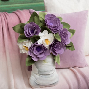 Cojín de terciopelo con forma de flor de primavera, cojín 3D, cojines decorativos suaves y cómodos, regalo para sofá, cama, dormitorio, sala de estar.