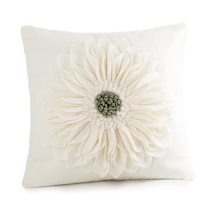 Handmade Throw Pillow Covers 18x18 Inch Blue 3D Sunflower Cushion Covers Decorative Pillowcases Couch Living Room Farmhouse Decor White